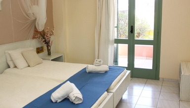 Minos Village Karteros
