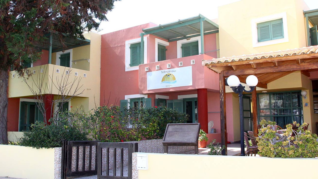 Minos Village Karteros