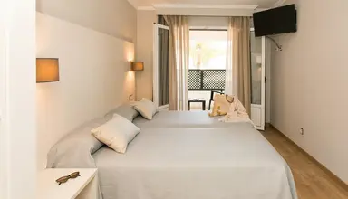Minura Cala Galdana & Villa d'Aljandar