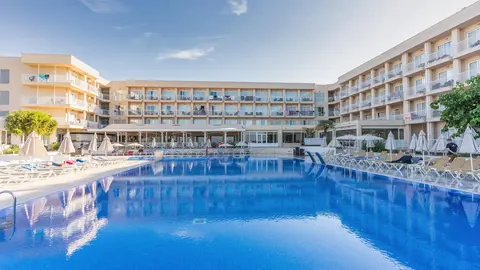 Hotel Minura Sur Menorca and Waterpark