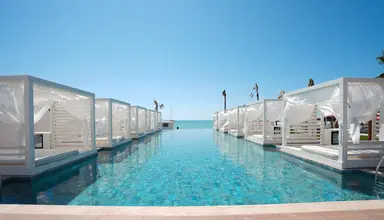 Mira Meridia Beach Resort