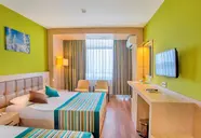 Mira Meridia Beach Resort