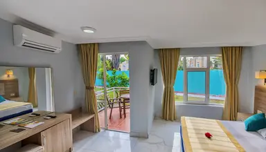 Mira Meridia Beach Resort