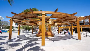 Mira Meridia Beach Resort