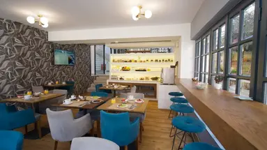 Mirabel City Center Hotel
