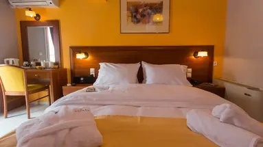 Mirabel City Center Hotel