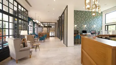 Mirabel City Center Hotel