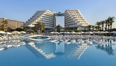 Miracle Resort Hotel