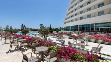 Miracle Resort Hotel