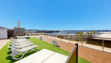 Mirador Papagayo by LIVVO