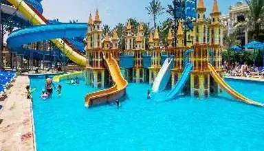 Mirage Bay Resort & Aqua Park