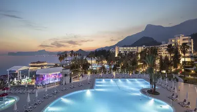 Mirage Park Resort