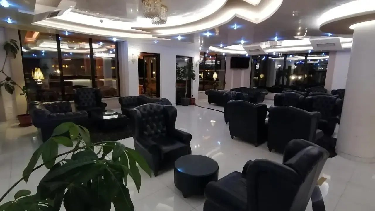 Mirage & Spa