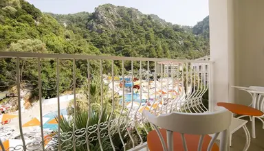Mirage World