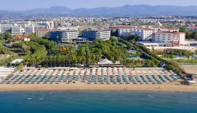 Miramare Beach (Side)