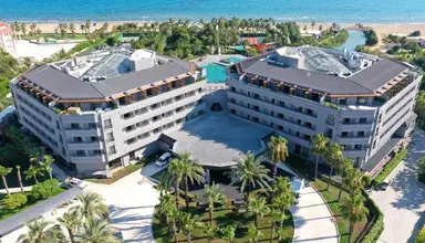Miramare Beach (Side)