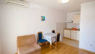 Mirko (Makarska)