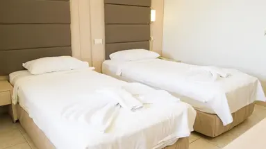 Miss Cleopatra Hotel