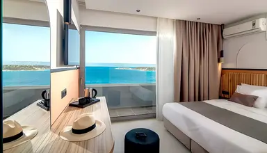 Mistral Bay