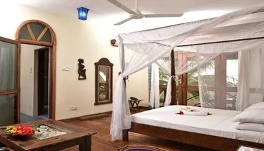 Mnarani Beach Cottages