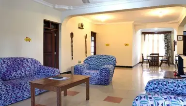 Mnarani Beach Cottages