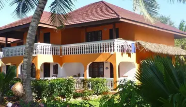 Mnarani Beach Cottages