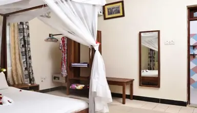 Mnarani Beach Cottages