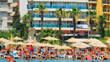 Moda Beach