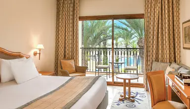 Mövenpick Resort & Marine Spa