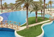 Mövenpick Resort & Marine Spa