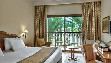 Mövenpick Resort & Marine Spa