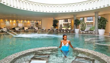 Mövenpick Resort & Marine Spa