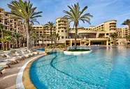 Mövenpick Resort & Marine Spa