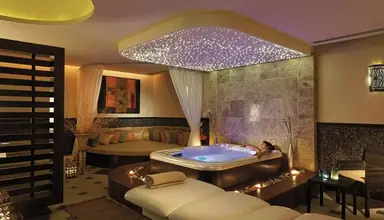 Mövenpick Resort & Marine Spa