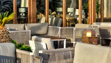 Mövenpick Resort & Marine Spa