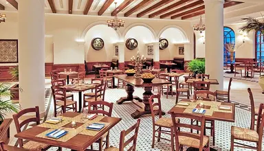 Mövenpick Resort & Marine Spa