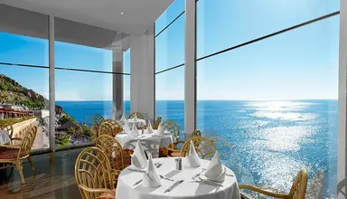 Mogan Princess & Beach Club