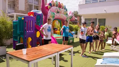 Mokambo Shore