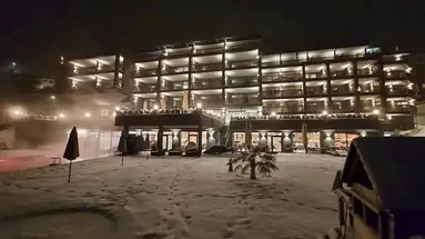 Molaris Lodges