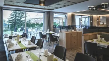 Molaris Lodges