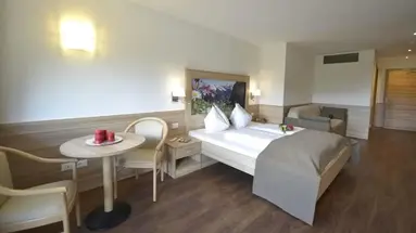 Molaris Lodges