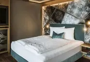 Molaris Lodges