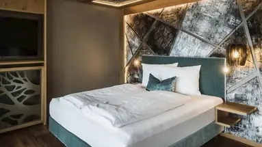 Molaris Lodges
