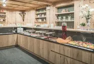 Molaris Lodges