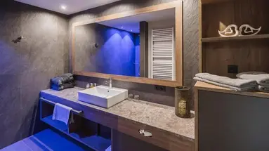 Molaris Lodges