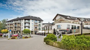 Molo Resort