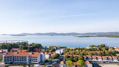 Molum Hotel & Residences