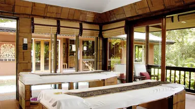 Mom Tri's Villa Royale