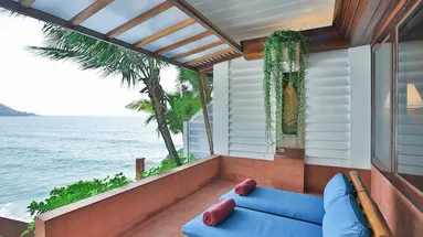 Mom Tri's Villa Royale