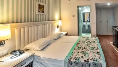 Monachus Hotel & Spa